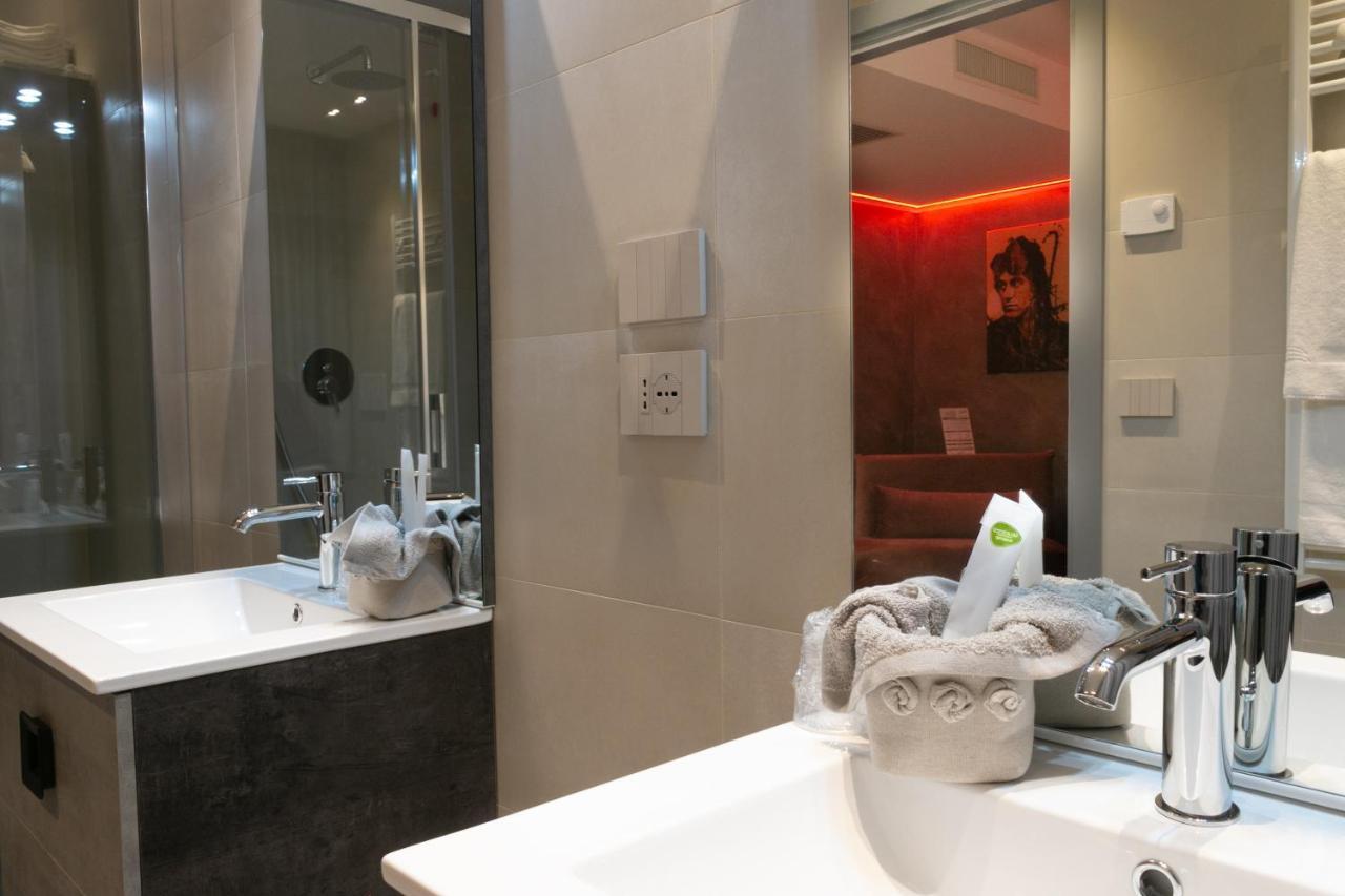 Brigante Suites Misano Adriatico Luaran gambar