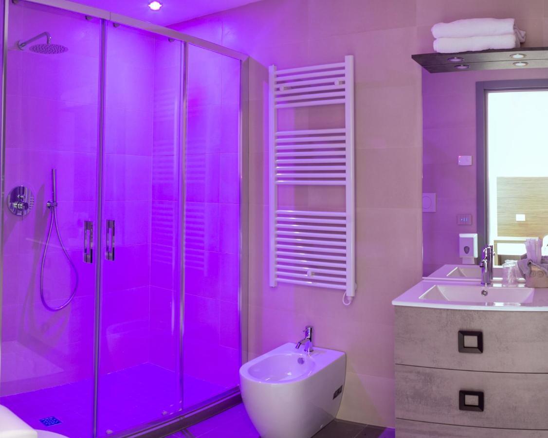 Brigante Suites Misano Adriatico Luaran gambar