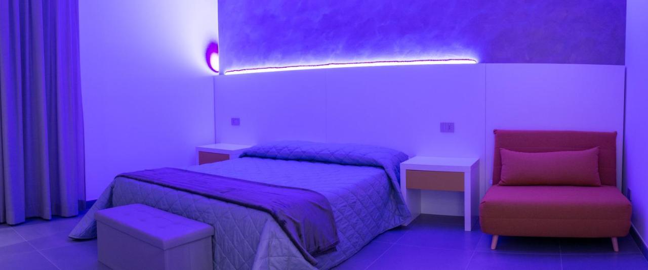Brigante Suites Misano Adriatico Luaran gambar