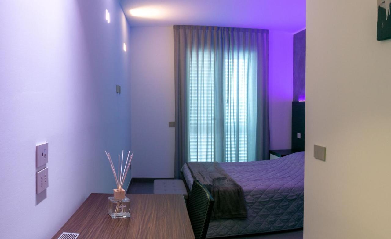 Brigante Suites Misano Adriatico Luaran gambar